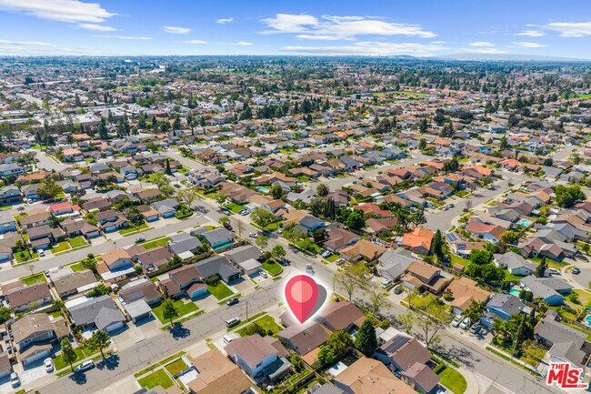 Building Photo - 13223 Arabella St