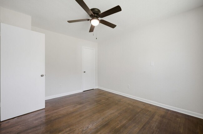 Building Photo - Call Sabrina Thomas at 757-767-0767 for more information