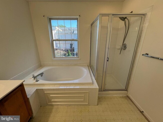 Building Photo - 13634 Hayworth Dr