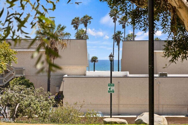 Building Photo - 255 S Ventura Rd