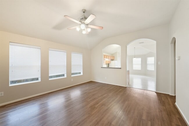 Building Photo - 19907 Parkstone Bend Ln