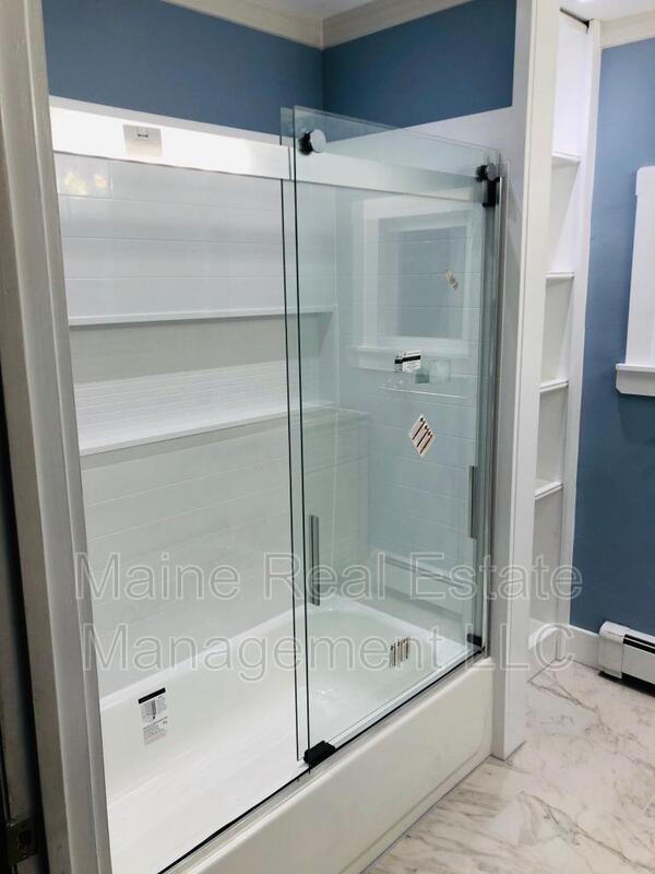 Building Photo - 1121 Stillwater Ave