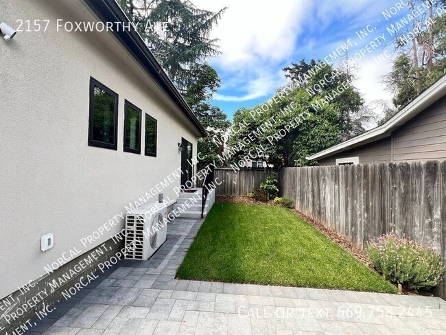 Building Photo - 2157 Foxworthy Ave