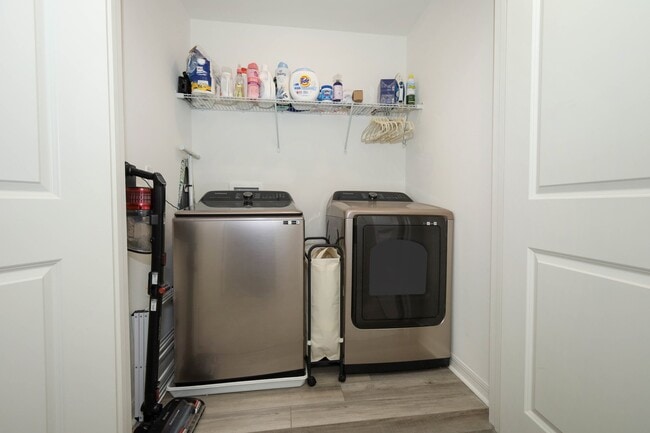 Building Photo - 2326 Carrabelle Wy