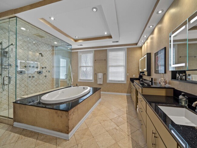 Building Photo - 2048 Valor Ct