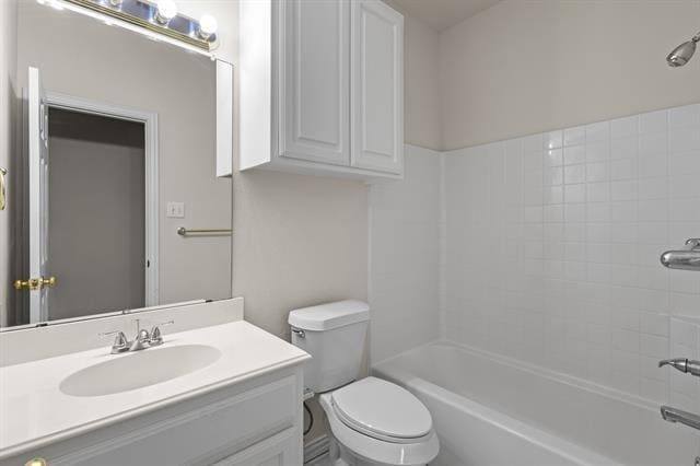 Building Photo - 121 Wildwood Ct