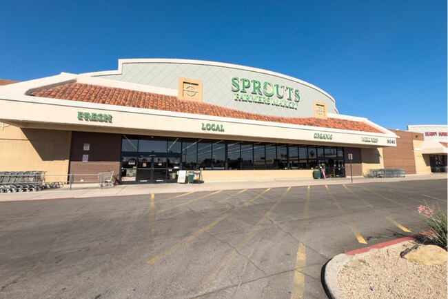 Building Photo - 2Bed/1.5Bath Ground Floor Townhouse at Glendale Ave/27th Ave! Ready for Immediate Move-In! -- GAR...