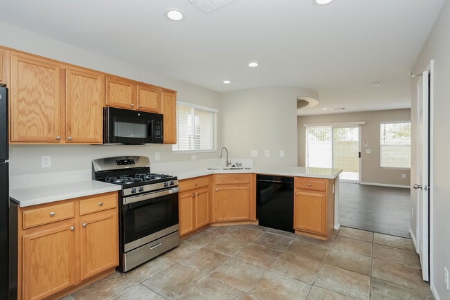 Building Photo - 8648 Water Bucket Ave