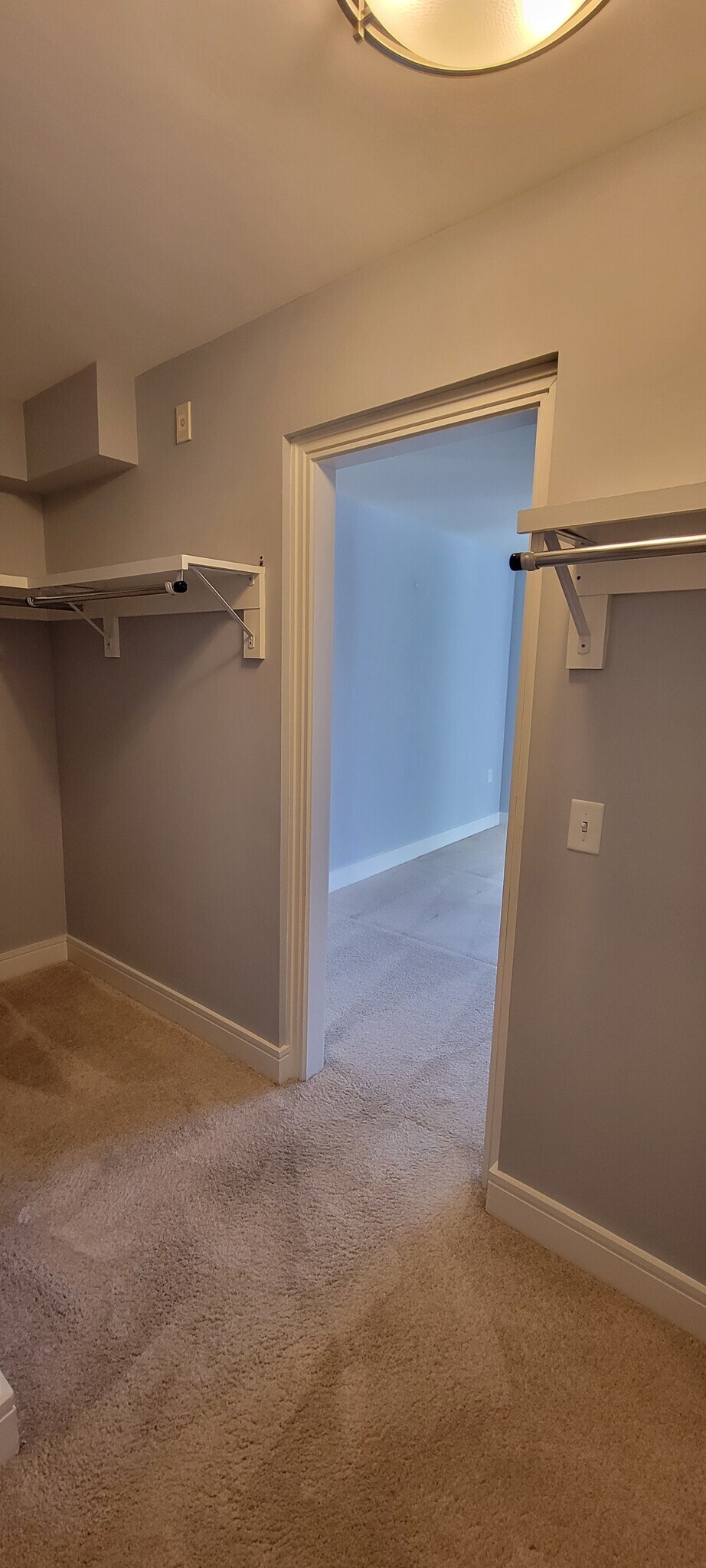 Walk-through closet - 800 4th St SW