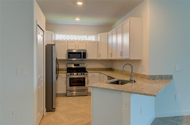 Building Photo - 15926 Clear Skies Pl