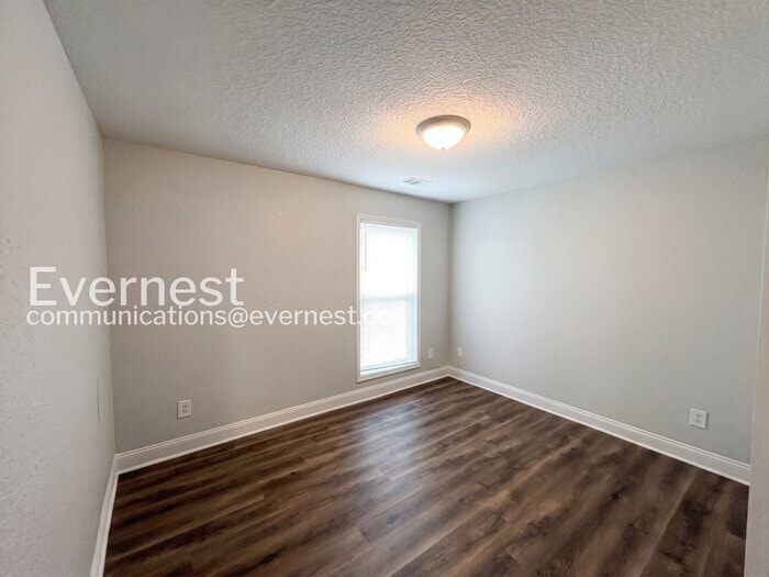 Building Photo - 114 Blanton Ave