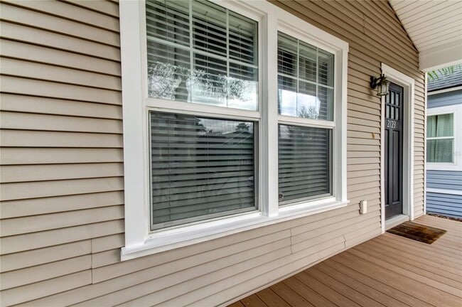 Building Photo - 2123 W Spruce St