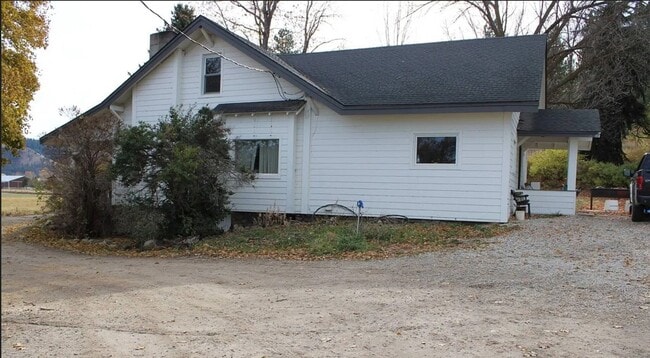 Building Photo - 505 Camas Creek Loop