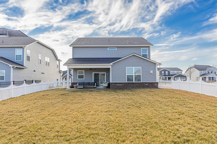 Building Photo - 6786 Sable Point Dr