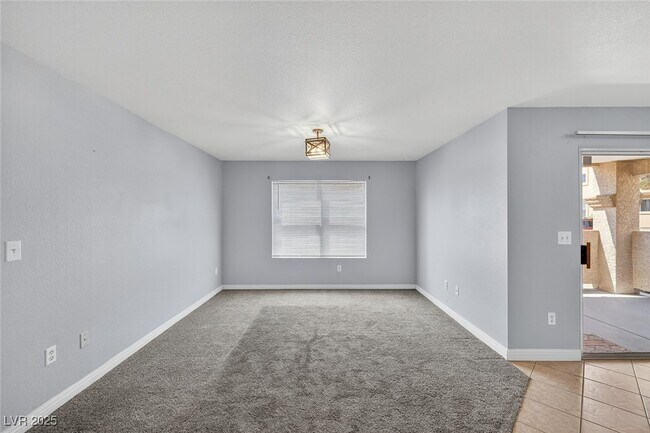 Building Photo - 1150 N Buffalo Dr