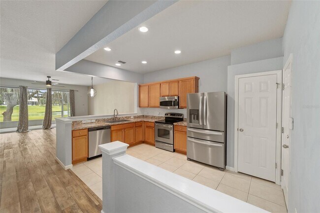 Building Photo - 4415 SW 52nd Cir