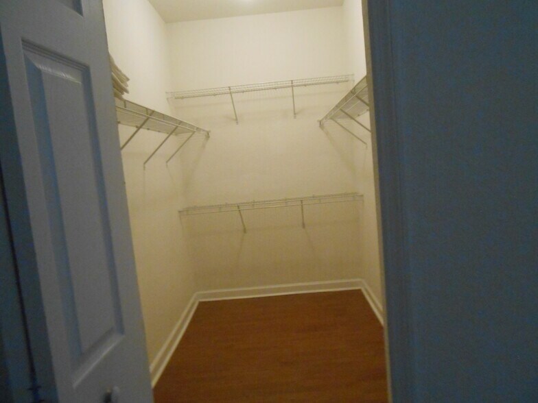 Building Photo - 12301 SW 124th Ter