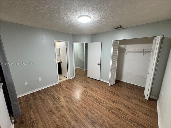 Building Photo - 7005 NW 173rd Dr