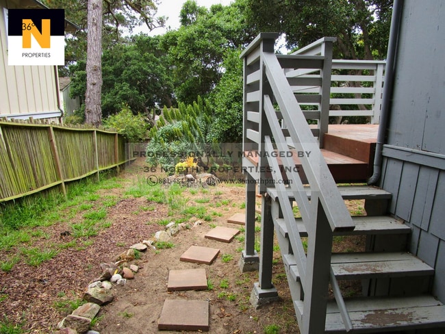 Building Photo - Cozy 2 bed 1 bath in Downtown Carmel minutes away from Carmel Beach