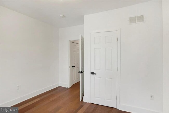 Building Photo - 2636 Manton St