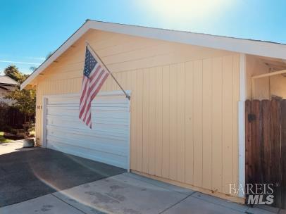 Building Photo - 920 Linwood St