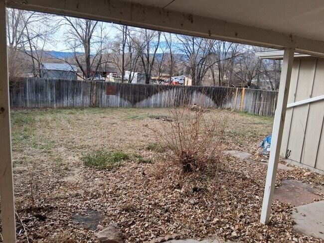 Building Photo - 1210 Sherman Ave