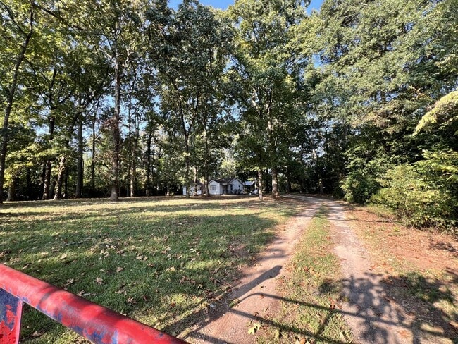 Primary Photo - 3 Bed | 2 Bath Single Family Home