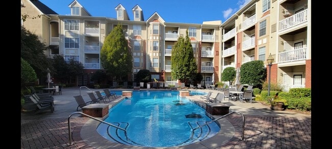 Building Photo - 4202 Westchester Ridge NE