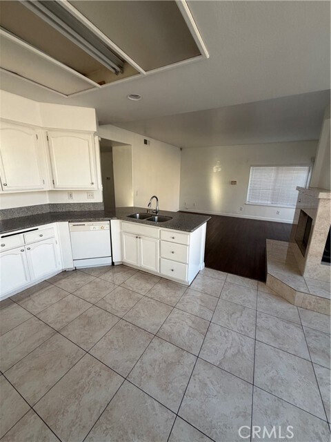 Building Photo - 11159 Summerside Ln