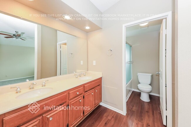 Building Photo - 24855 Alicia Way