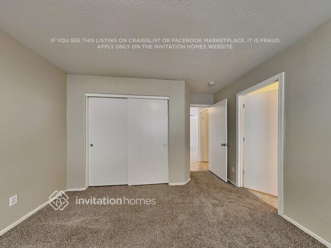 Building Photo - 12650 W Willow Ave