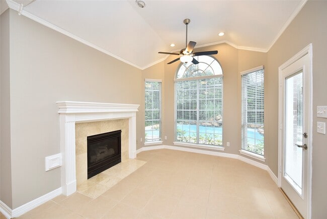 Building Photo - 19810 Emerald Leaf Dr