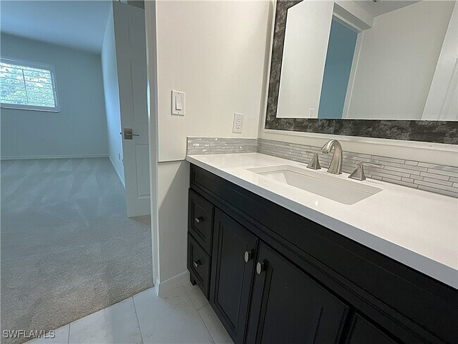 Building Photo - 4170 Crayton Rd