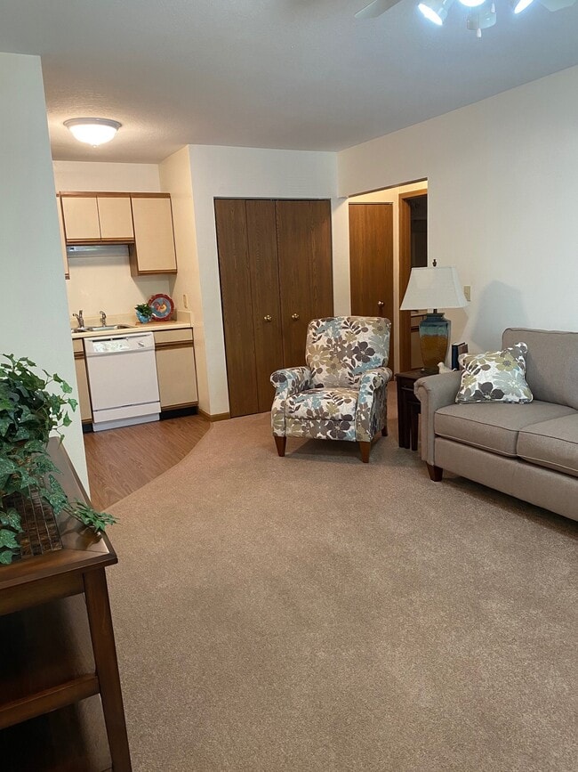 Convent Park Apartments 6600 Convent Blvd Sylvania OH 43560