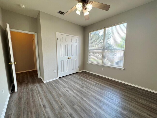 Building Photo - 2311 Portwood Bend Cove