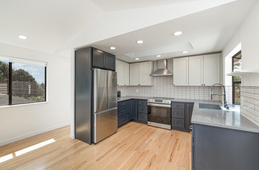 Building Photo - 6801 28th Ave NE