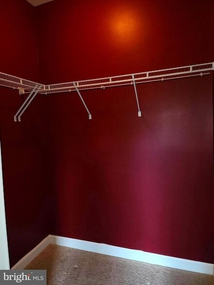 Building Photo - 2610 Sheridan Rd SE