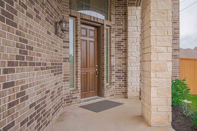 Building Photo - 12311 Kinmundy Ln
