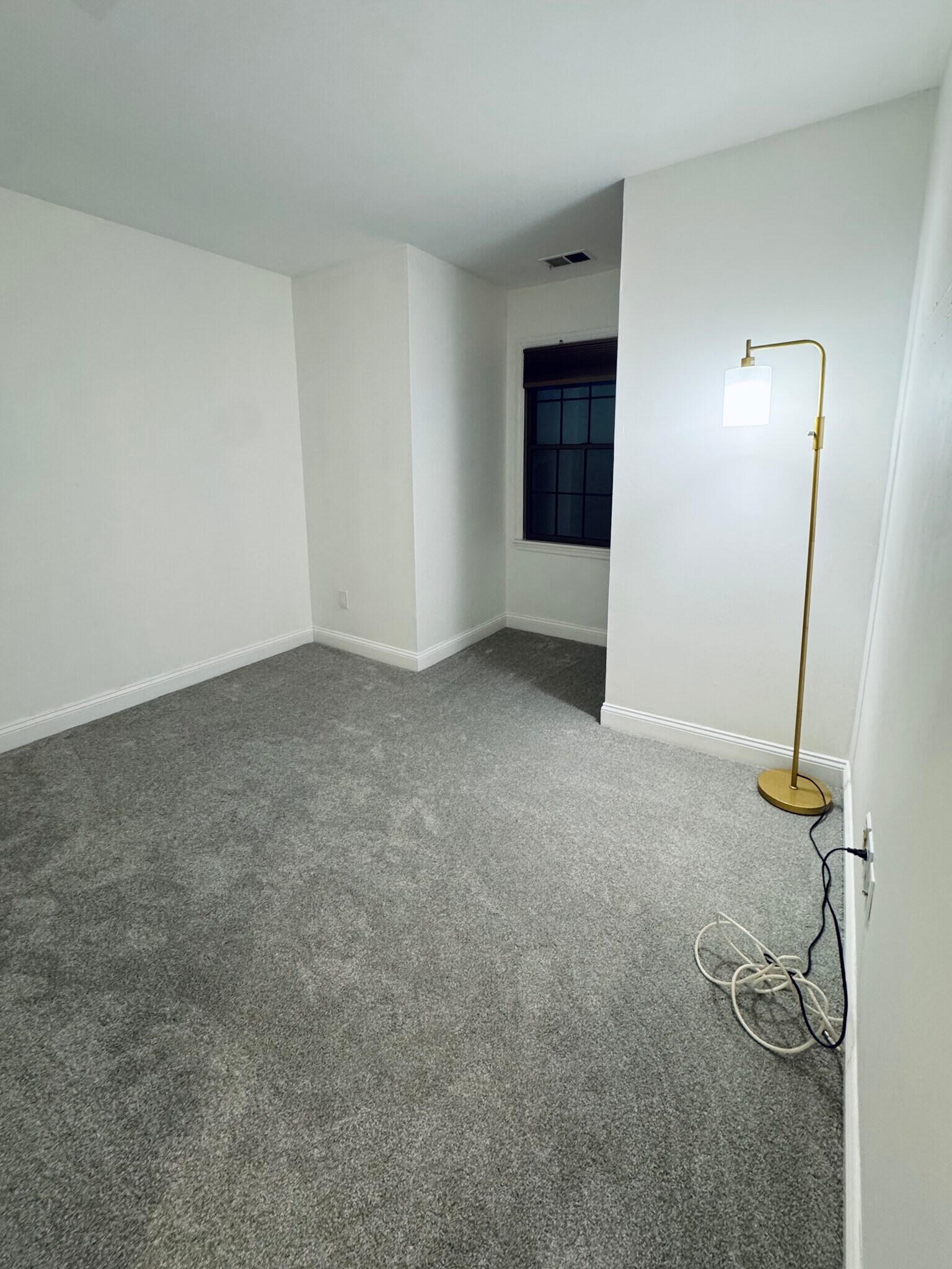 Bonus room (no door, closet) - 2 Belmont