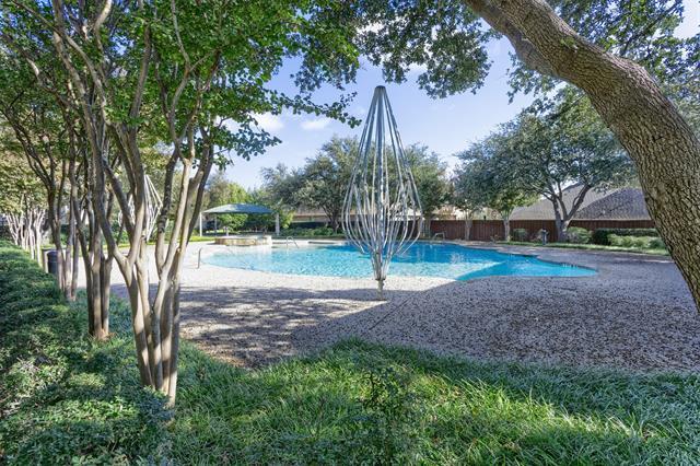 Building Photo - 8616 Pauline St