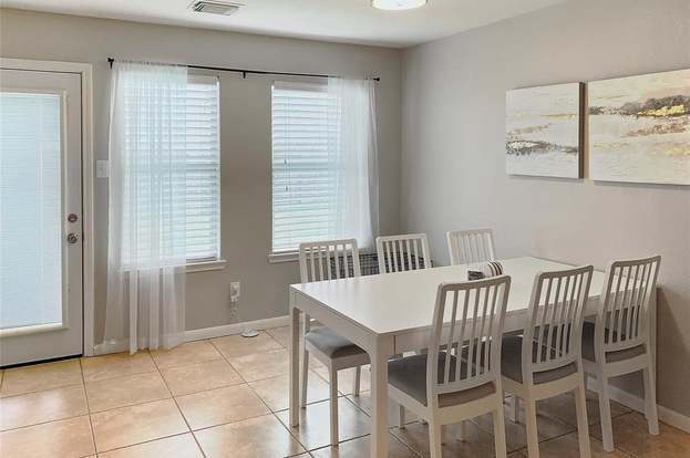 Building Photo - 21235 Bending Green Way