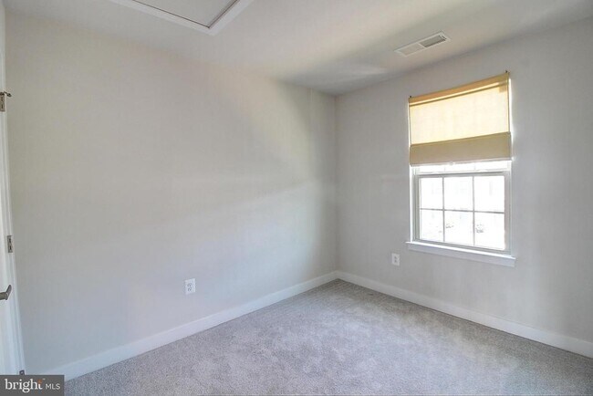 Building Photo - 10621 Saponi Dr