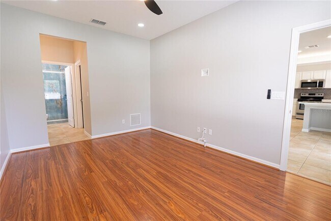 Building Photo - 3505 E 28th Ave