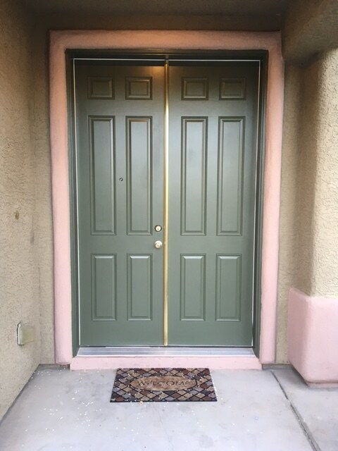 Building Photo - 6281 Whispering Creek St