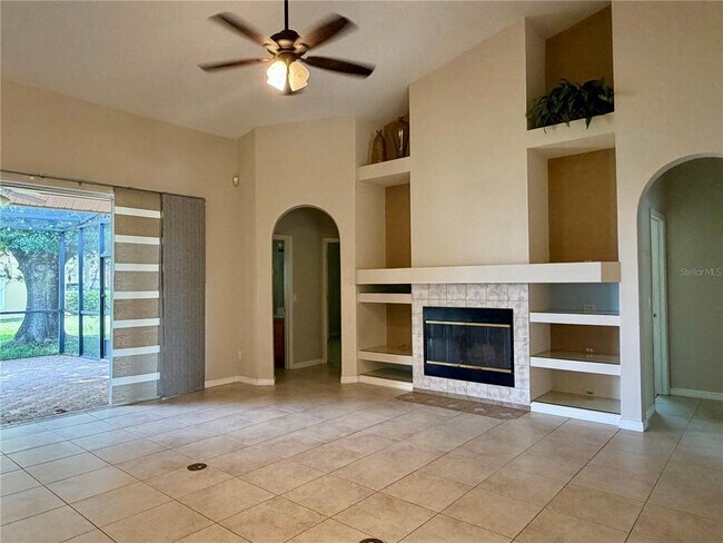 Building Photo - 10237 Facet Ct