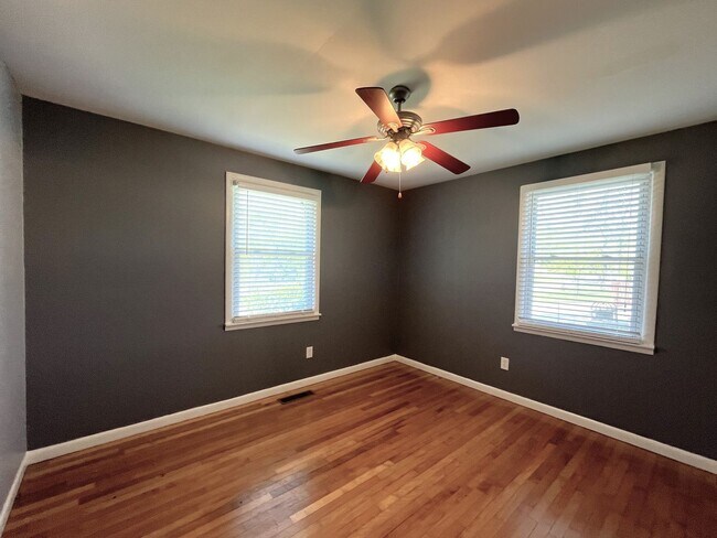 Building Photo - Great 3 Bedroom Home on Large Lot in Mount Juliet!