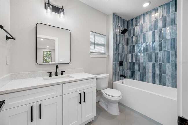 Building Photo - 6910 Dartmouth Ave N