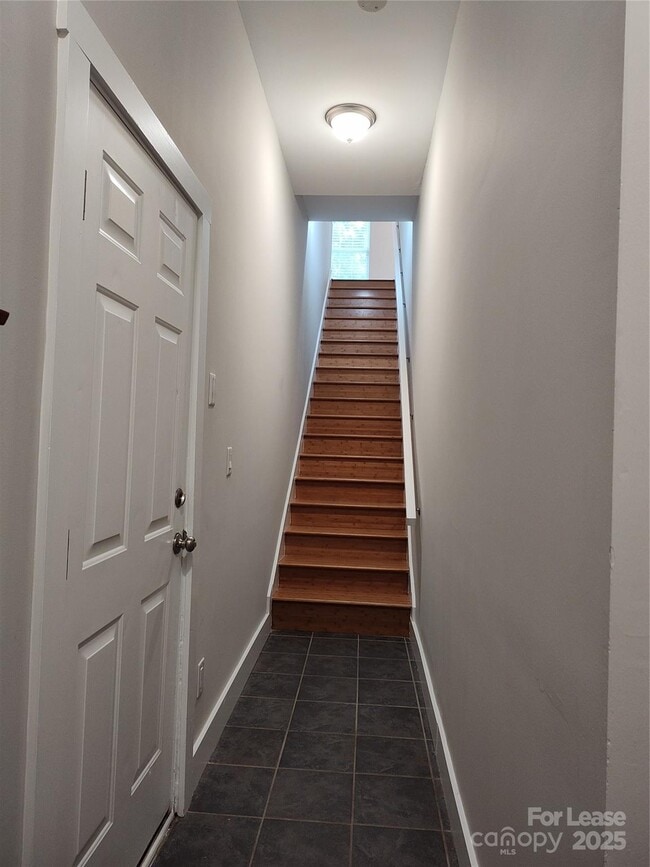 Building Photo - 3497 Chagall Ct