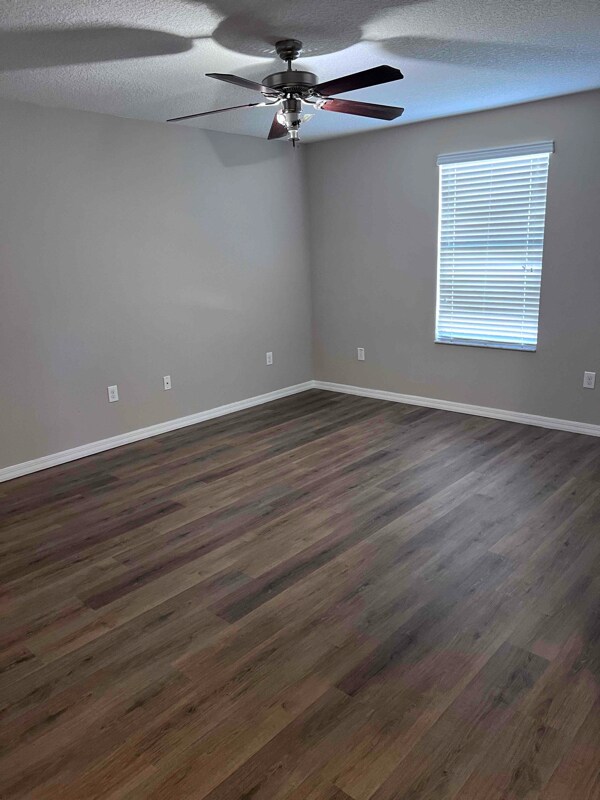 Building Photo - 10808 Whitecap Dr