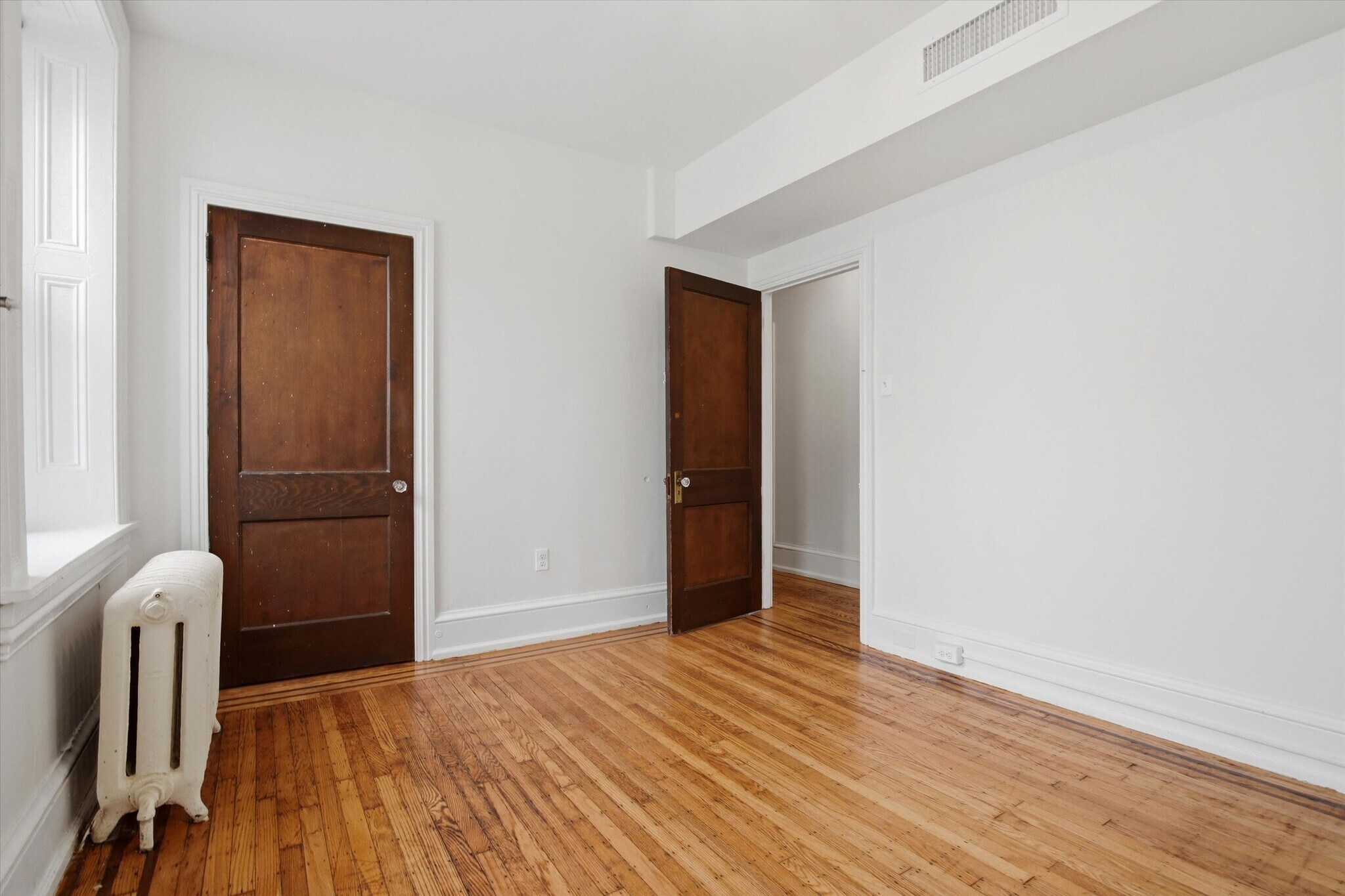 Building Photo - 420 Lyceum Ave